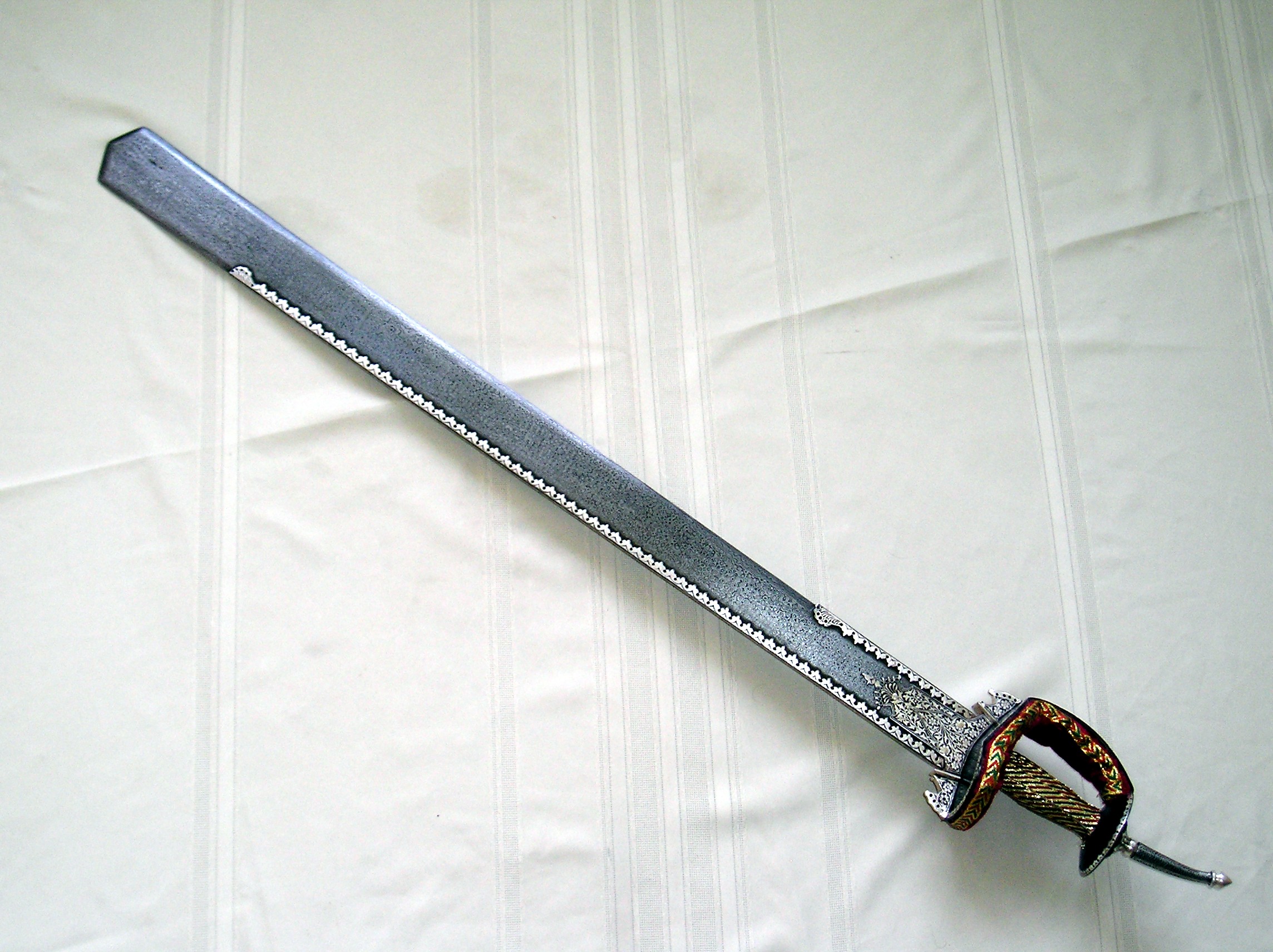 1750064442_Rajput_Khanda.jpg