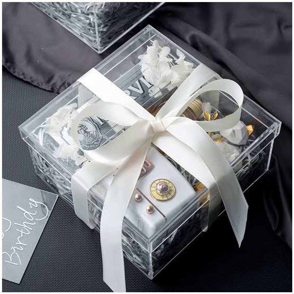 1750140917_custom-acrylic-gift-box.jpg