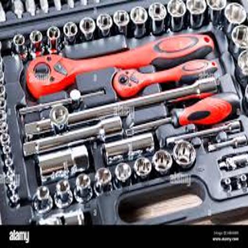 auto-equipment-repair-tools-1746884206.jpg