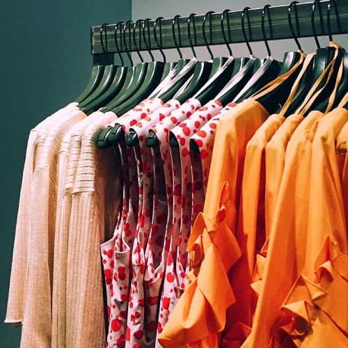 fashion-garments-1746882441.jpg